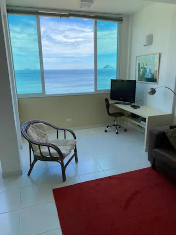 Apartamento Apto. Leme 10º Andar Frente O Mar Río de Janeiro